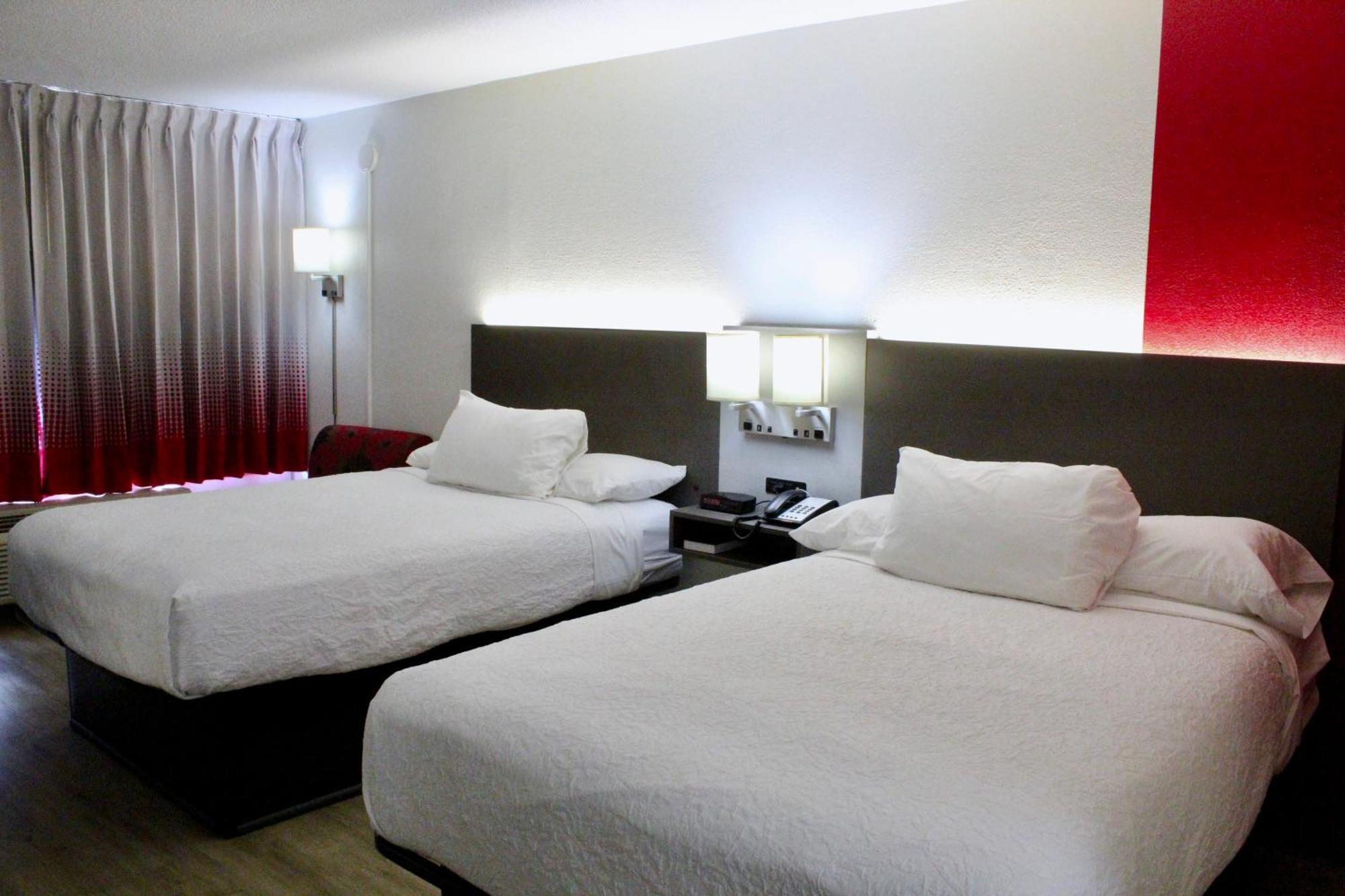 Ramada By Wyndham Harrisonburg Motel Eksteriør billede